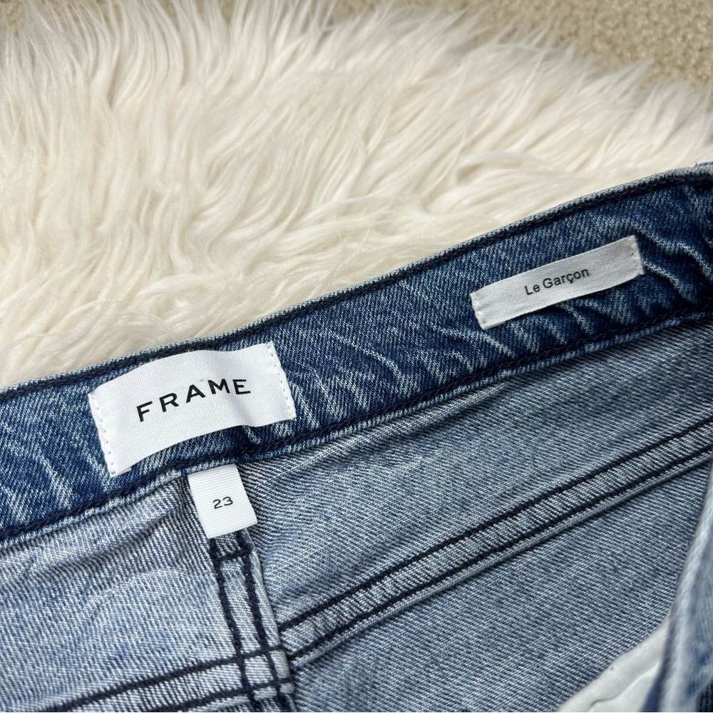 Frame Le Garçon Straight Leg Jeans in Beldon Rips - Picture 5 of 7